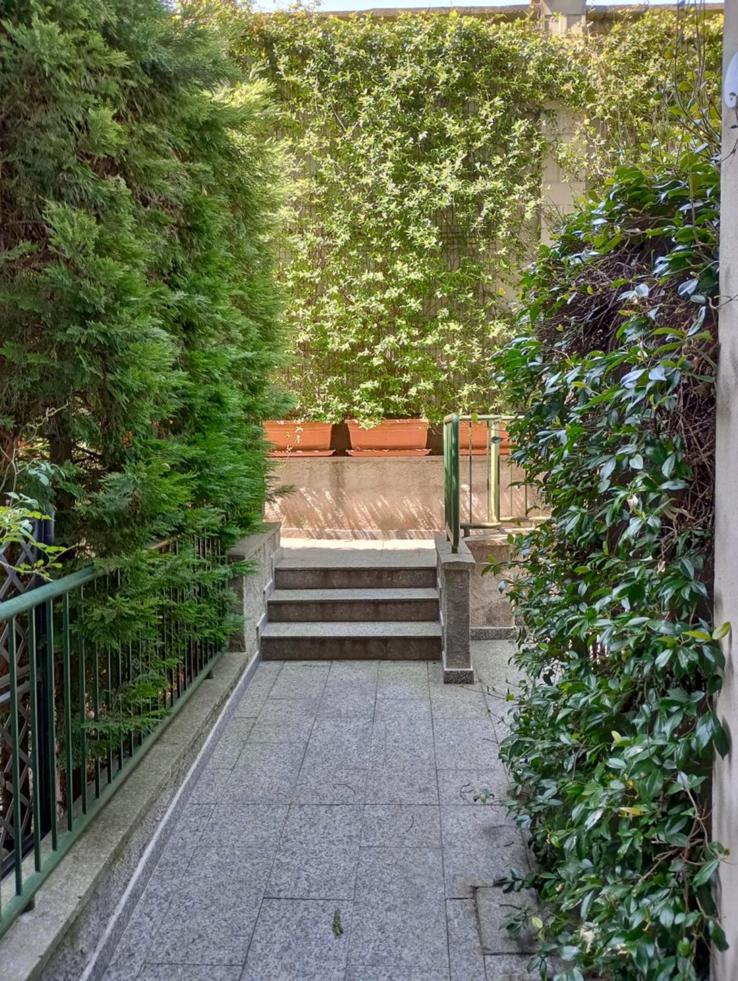 Casa Albertina Grazioso Appartamento Vicino Alla Stazione Monza Dış mekan fotoğraf