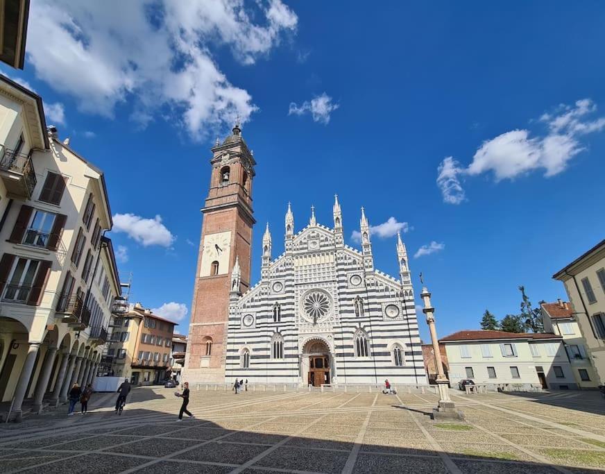 Casa Albertina Grazioso Appartamento Vicino Alla Stazione Monza Dış mekan fotoğraf
